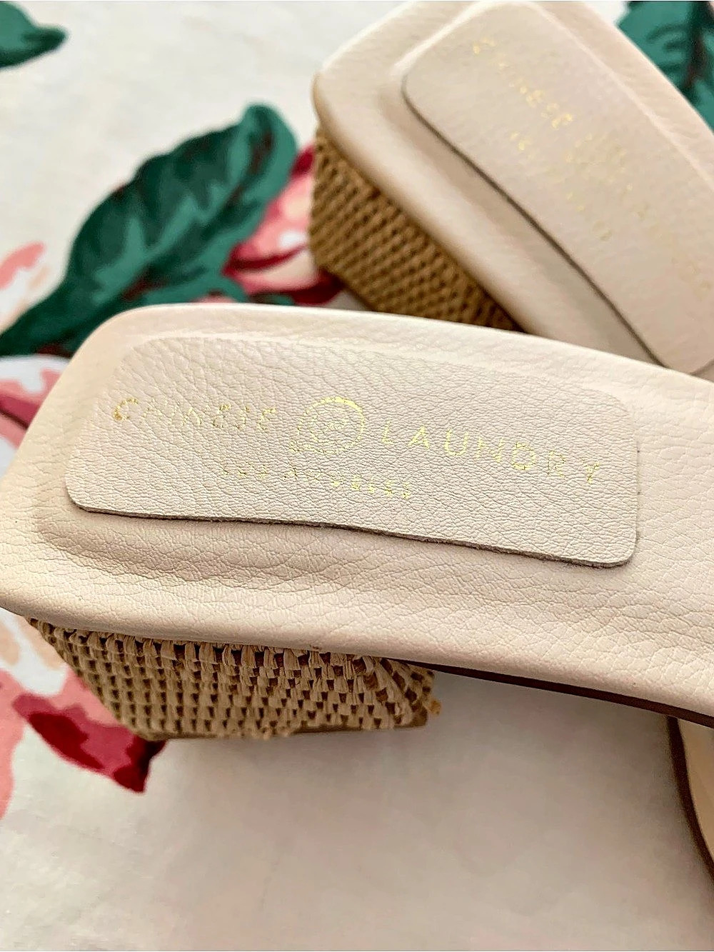 Chinese Laundry Los Angeles , Woven Block Heel leather Sandals in Cream size 7. - Picture 2 of 5